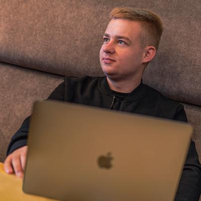Юрист Вечірко  Назар  Сергійович