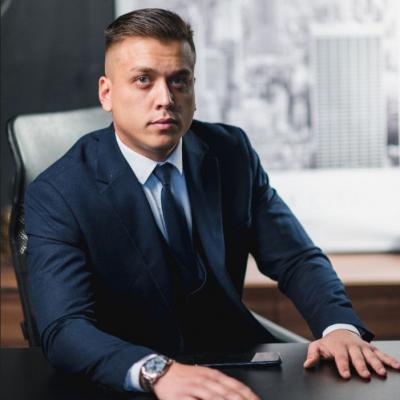 Юрист Cкрипник Іван Іванович