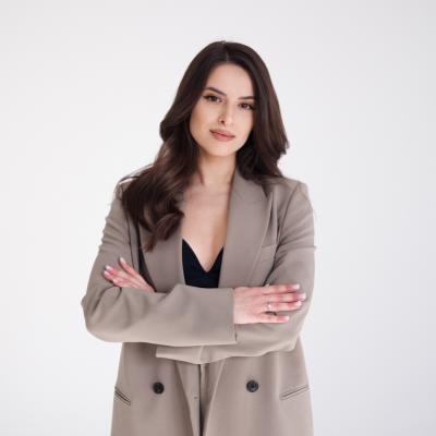 Адвокат Кузьмич Оксана Іванівна